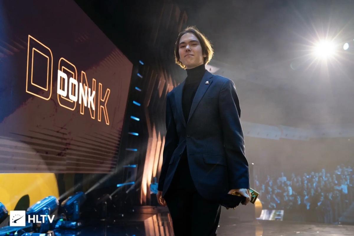 DH从 T1 学术队转移到主队